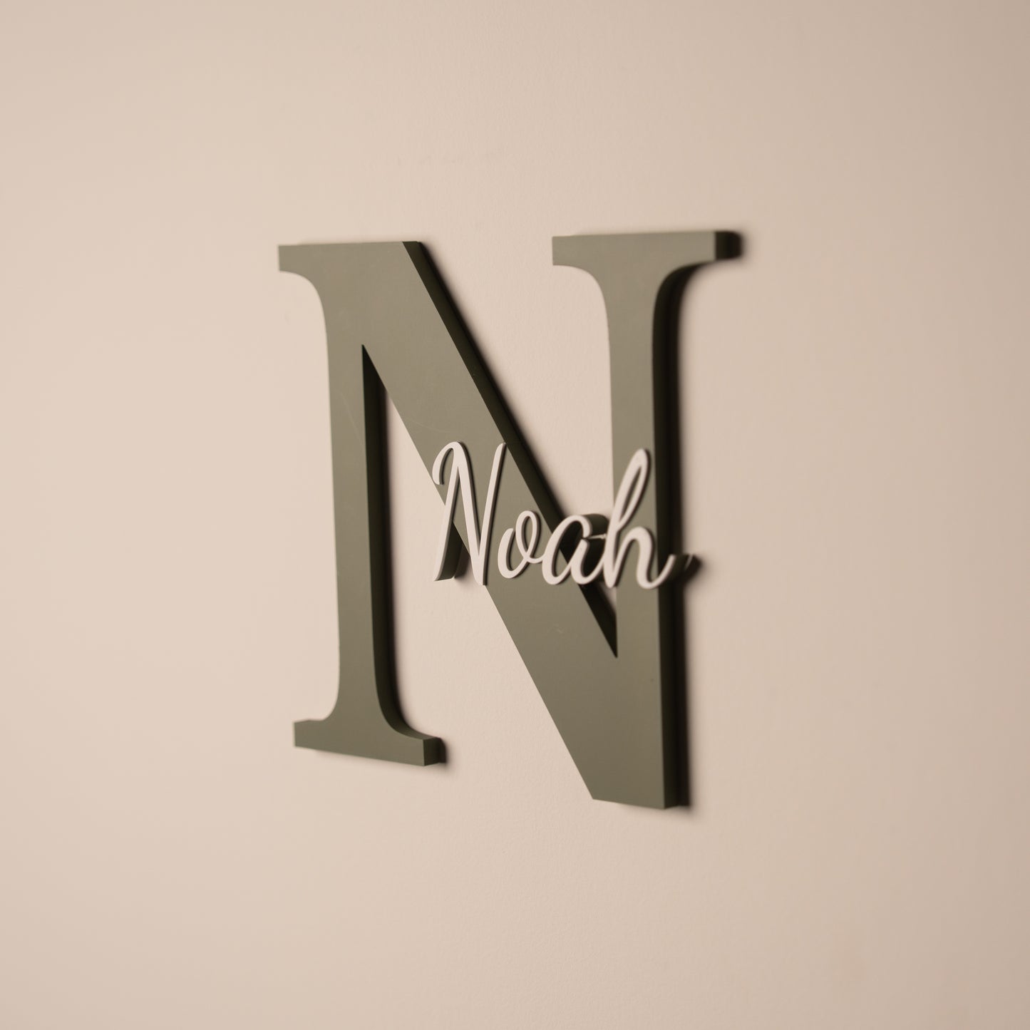 Naambordje kinderkamer - Mat Olijfgroen/Wit