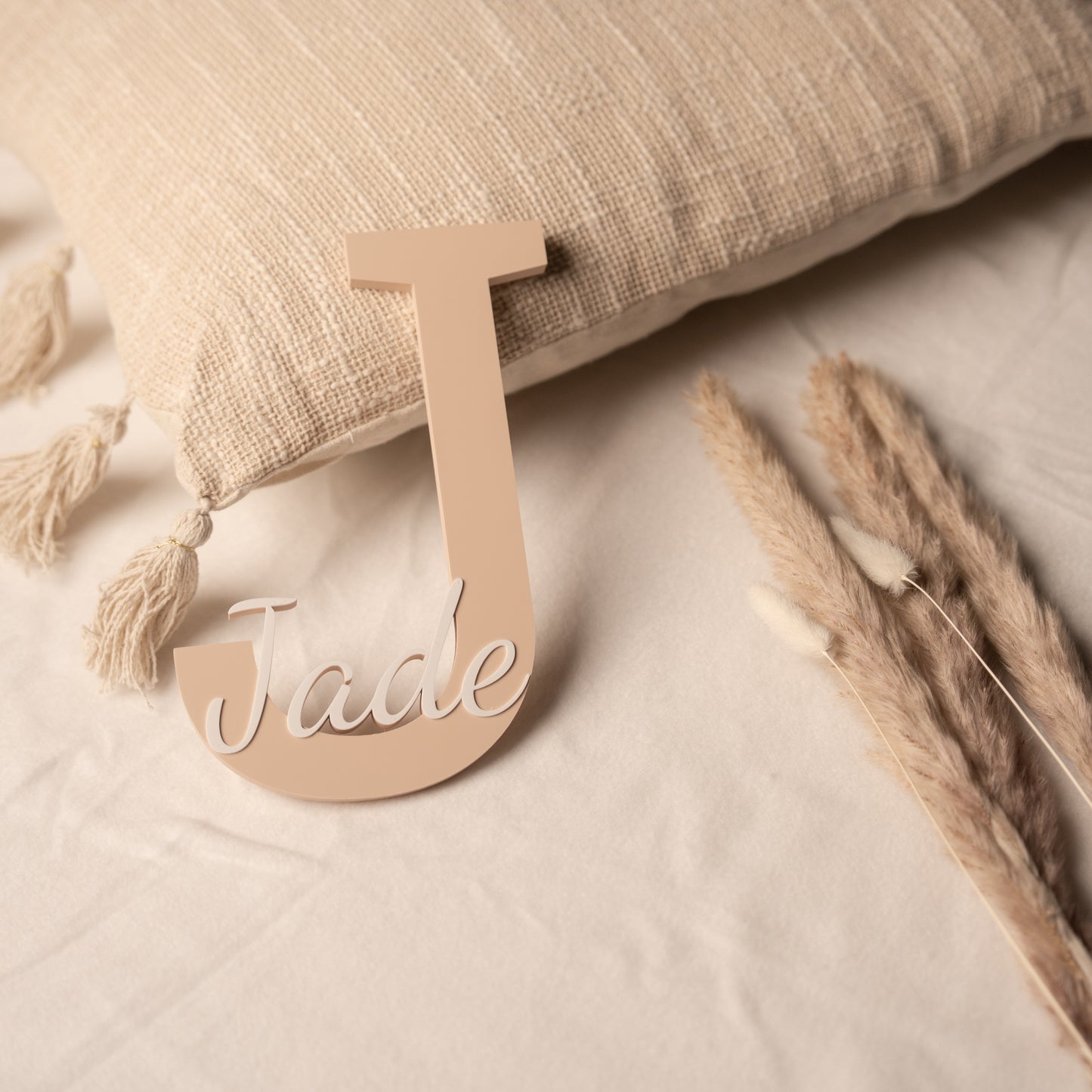 Naambordje kinderkamer - Mat Beige/Wit